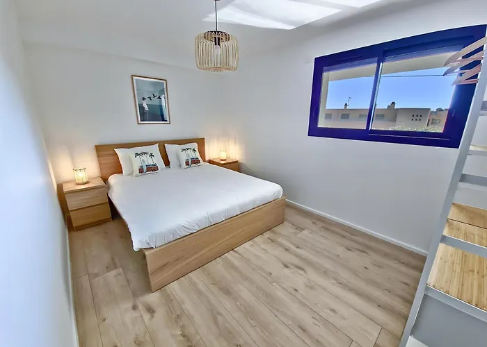 Le Duplex Charme Des Amandiers - Air Conditioning - Sea View アパート ル・ラヴァンドゥー