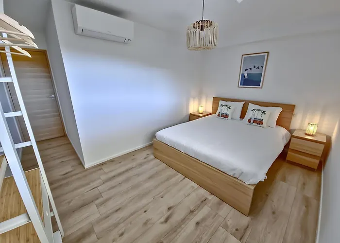 Le Duplex Charme Des Amandiers - Air Conditioning - Sea View ル・ラヴァンドゥー