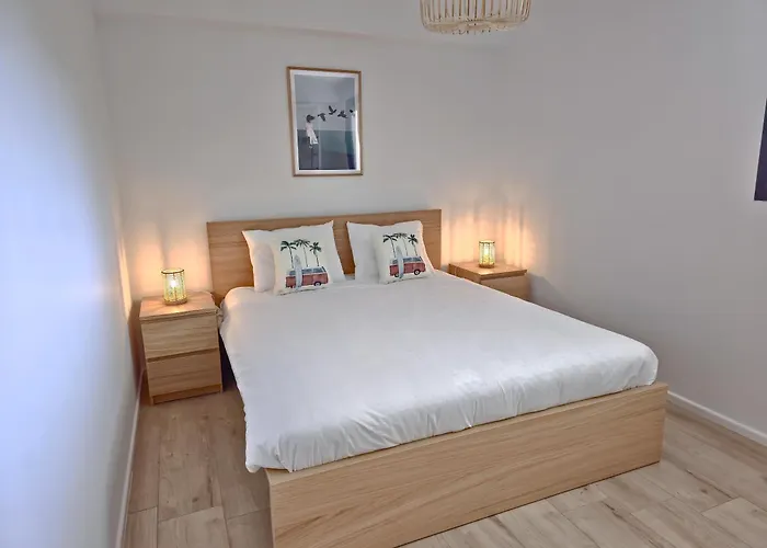 Le Duplex Charme Des Amandiers - Air Conditioning - Sea View アパート